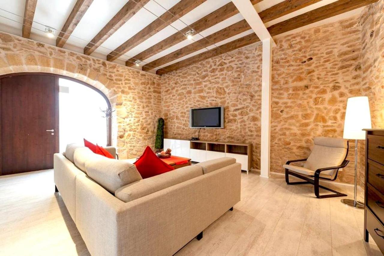 Villa Casa Sa Pedra, en el centro histórico de Alcudia Exterior foto